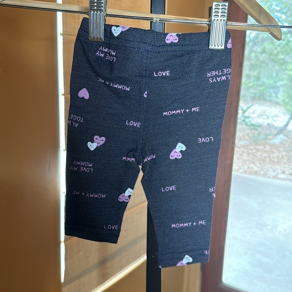 NWT Carter's 2-Piece Mommy Heart Top & Knit Denim Legging Set Size 3 Mths - Picture 9 of 11